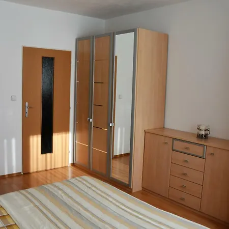 Zderadova Apartament Brno
